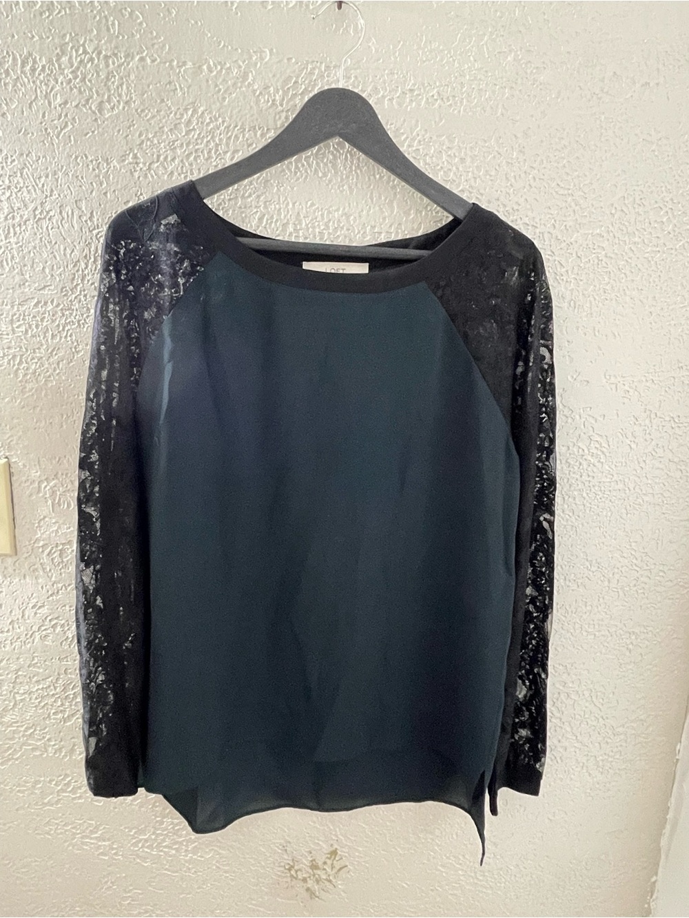 LOFT Women's Hunter Green Top with Black Lace Sleeves Medium
